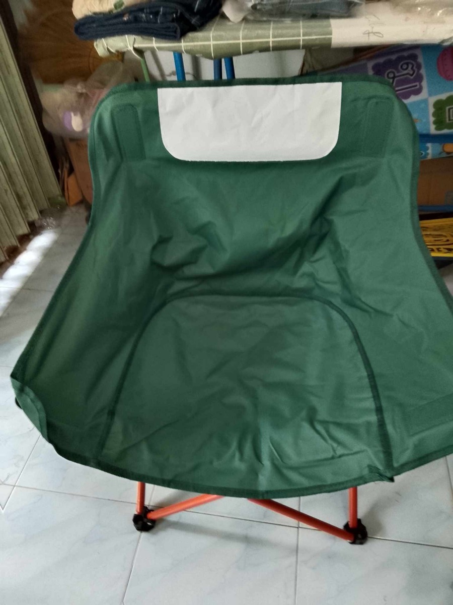 เก้าอี้ตั้งแคมป์ ทรงหลังเต่า ขนาดใหญ่ นั่งสบาย เก้าอี้พับกลางแจ้ง เก้าอี้สนาม เก้าอี้ตลาดกลางคืน พร้อมถุงเก็บเพื่อป้องกันการชน