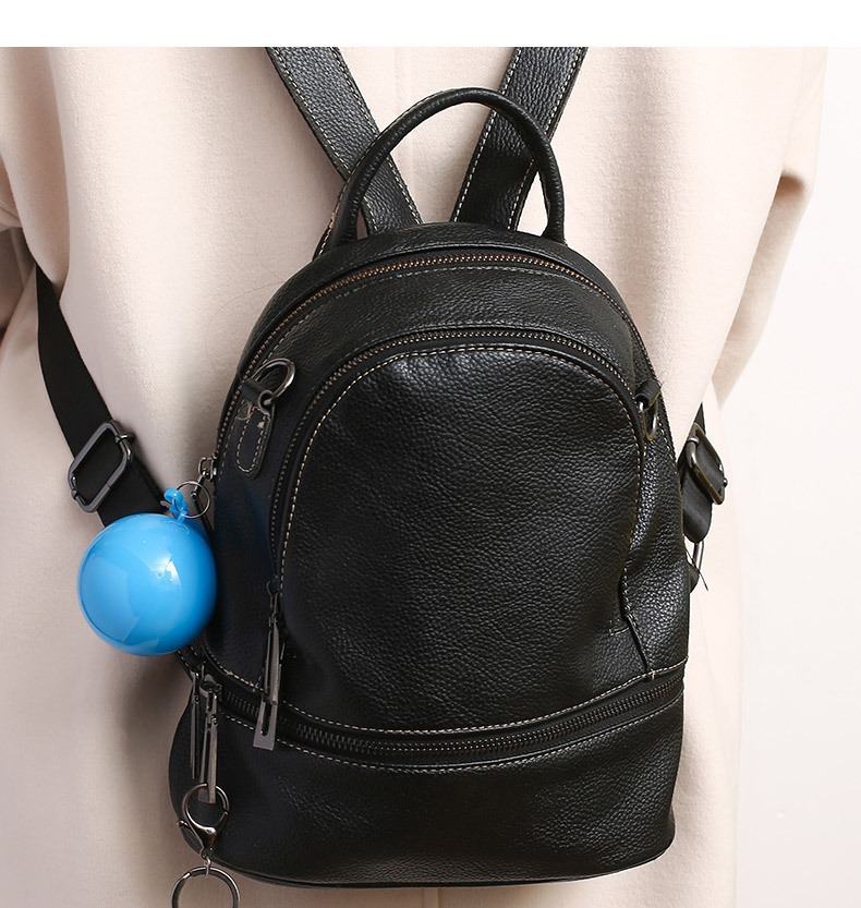 เสื้อกันฝนพวงกุญแจ รับผลิต เสื้อกันฝน สกรีนชื่อหรือโลโก้ต่างๆ ได้ตามต้องการ ทำเป็นของพรีเมี่ยม ของที่ระลึก ของขวัญ งานสัมมนา