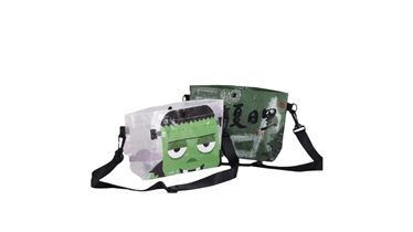 กระเป๋าสะพายข้างพลาสติกพิมพ์ลาย ของพรีเมี่ยมสุดสร้างสรรค์