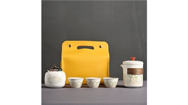 ชุดน้ำชาแบบพกพาที่พร้อมสร้างช่วงเวลาผ่อนคลาย